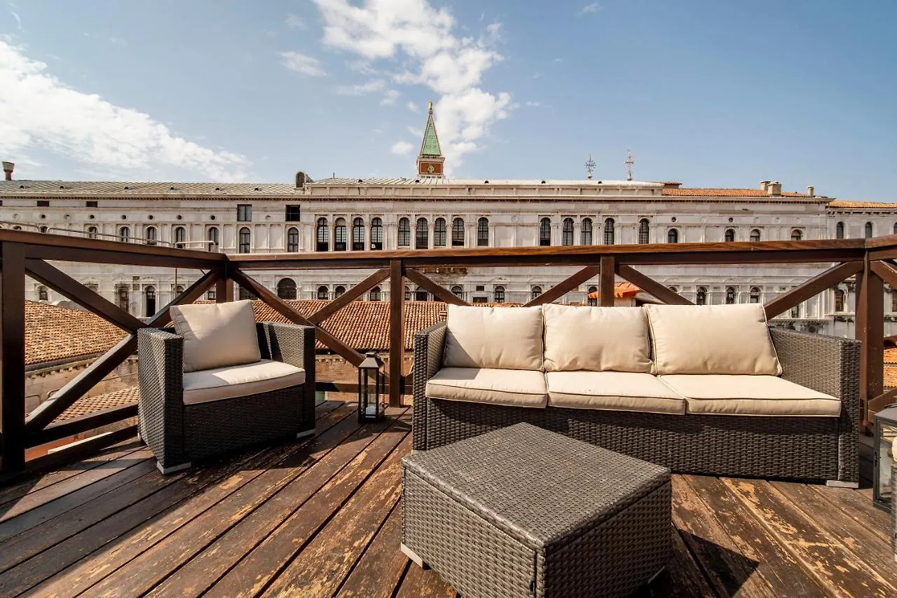 St. Mark Ca' Algi -Apartment With Beautiful Roof Terrace Venezia Appartamento
