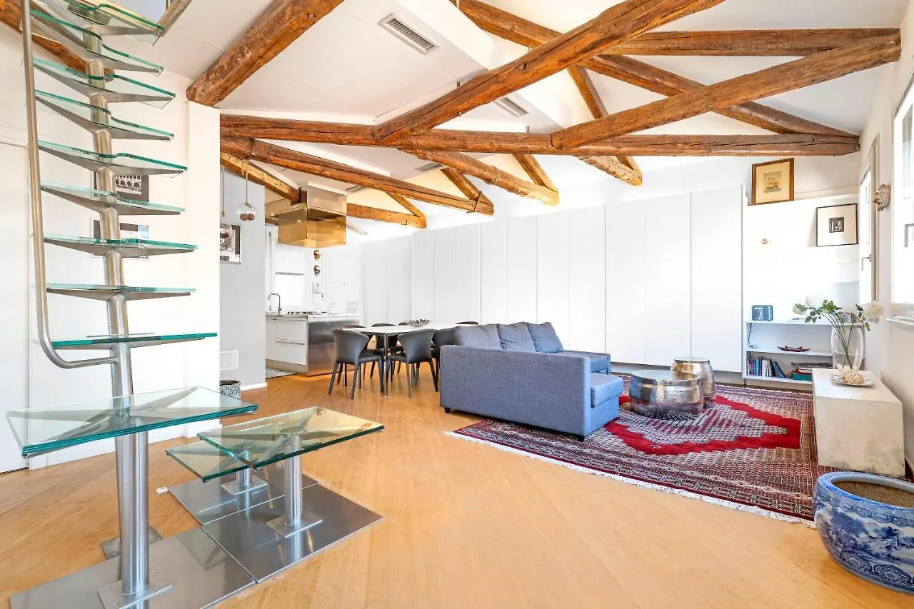 Apartment St. Mark Ca' Algi -Apartment With Beautiful Roof Terrace Venice
